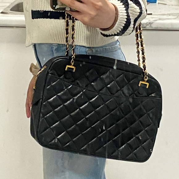 Vintage Chanel Matelasse Camera Bag - Picture 2 of 9